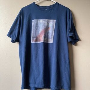 Men’s Quicksilver t shirt